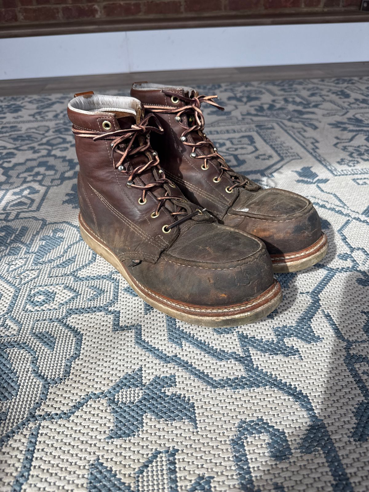 Photo by ty.302 on April 3, 2026 of the Thorogood American Heritage 6" Moc Toe in Tobacco Gladiator Oil-Tanned.