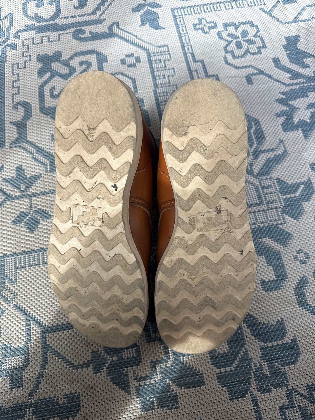 Photo by ty.302 on April 3, 2026 of the Red Wing 10875 6 Inch Moc in S.B. Foot Oro-Harness.