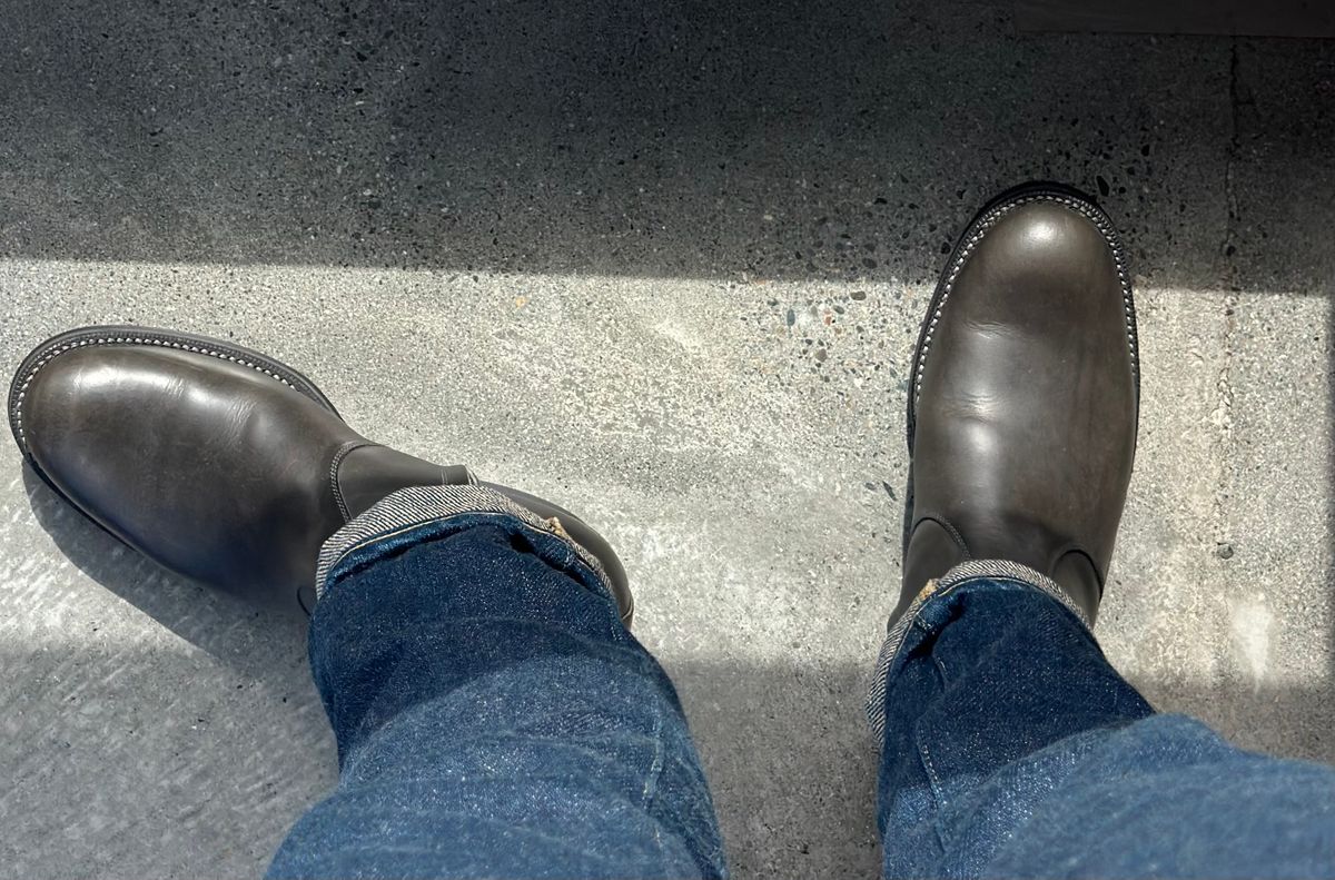 Photo by bigorangeduck on March 31, 2026 of the Rolling Dub Trio Gleaners Zip in Guidi Gray Calf.