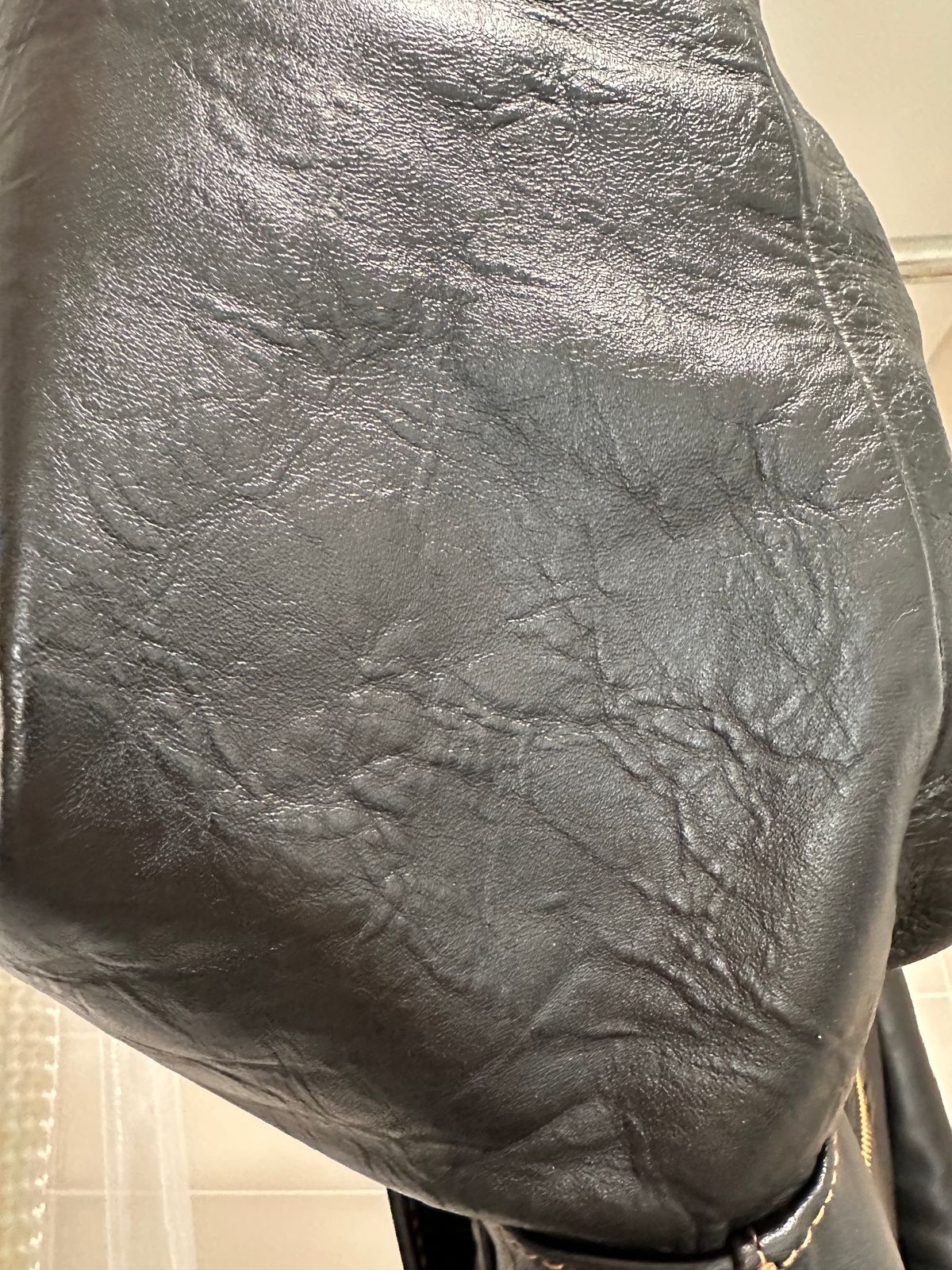 Photo by bigorangeduck on February 27, 2026 of the The Flat Head HW-004 in Shinki Horsehide Teacore.