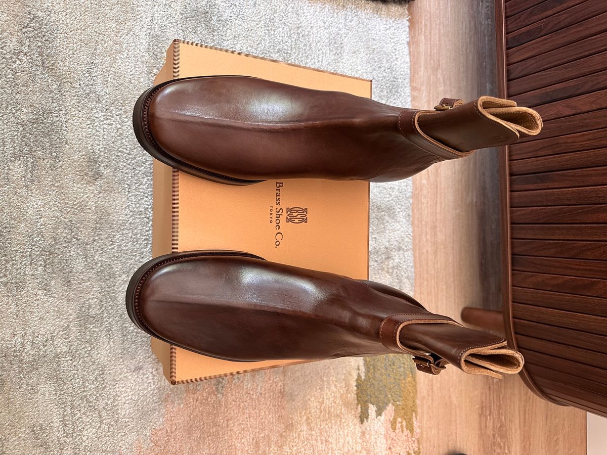Photo by bigorangeduck on July 6, 2026 of the Clinch Jodhpur Boots in Brown-Overdyed Horsebutt.