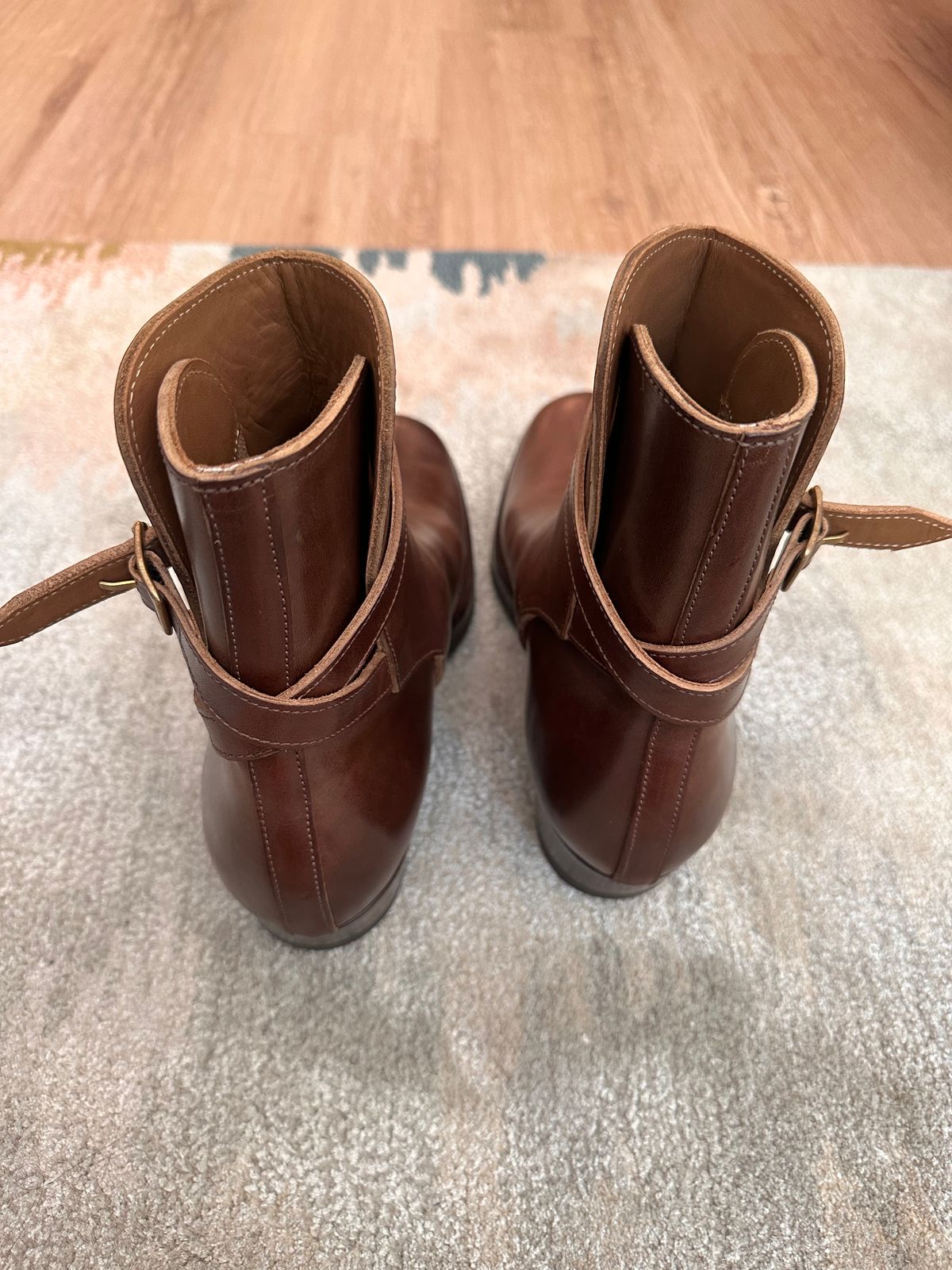 Photo by bigorangeduck on July 6, 2026 of the Clinch Jodhpur Boots in Brown-Overdyed Horsebutt.
