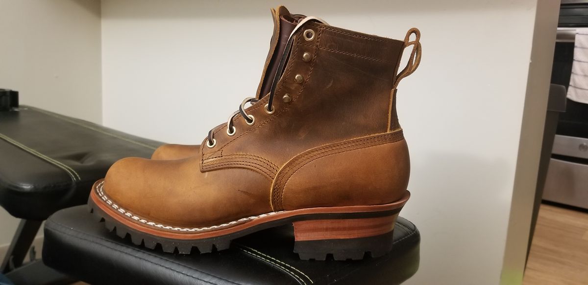 Photo by RyanH6516 on August 22, 2023 of the Nicks Urban Logger in Horween Orange Predator.
