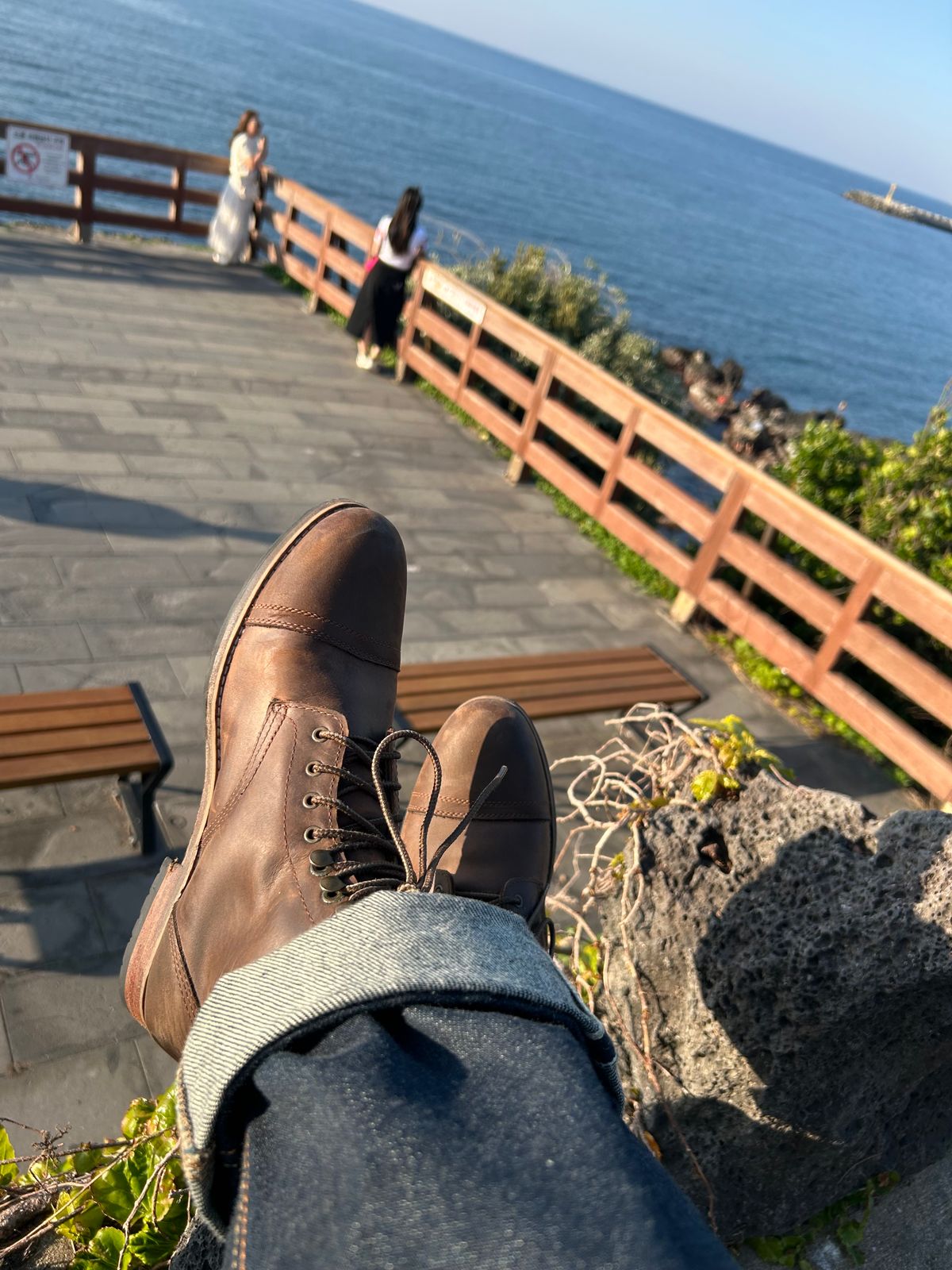 Photo by anhquan on April 30, 2025 of the Kraft Asin Work Boots in Unknown Natural Veg Tan.
