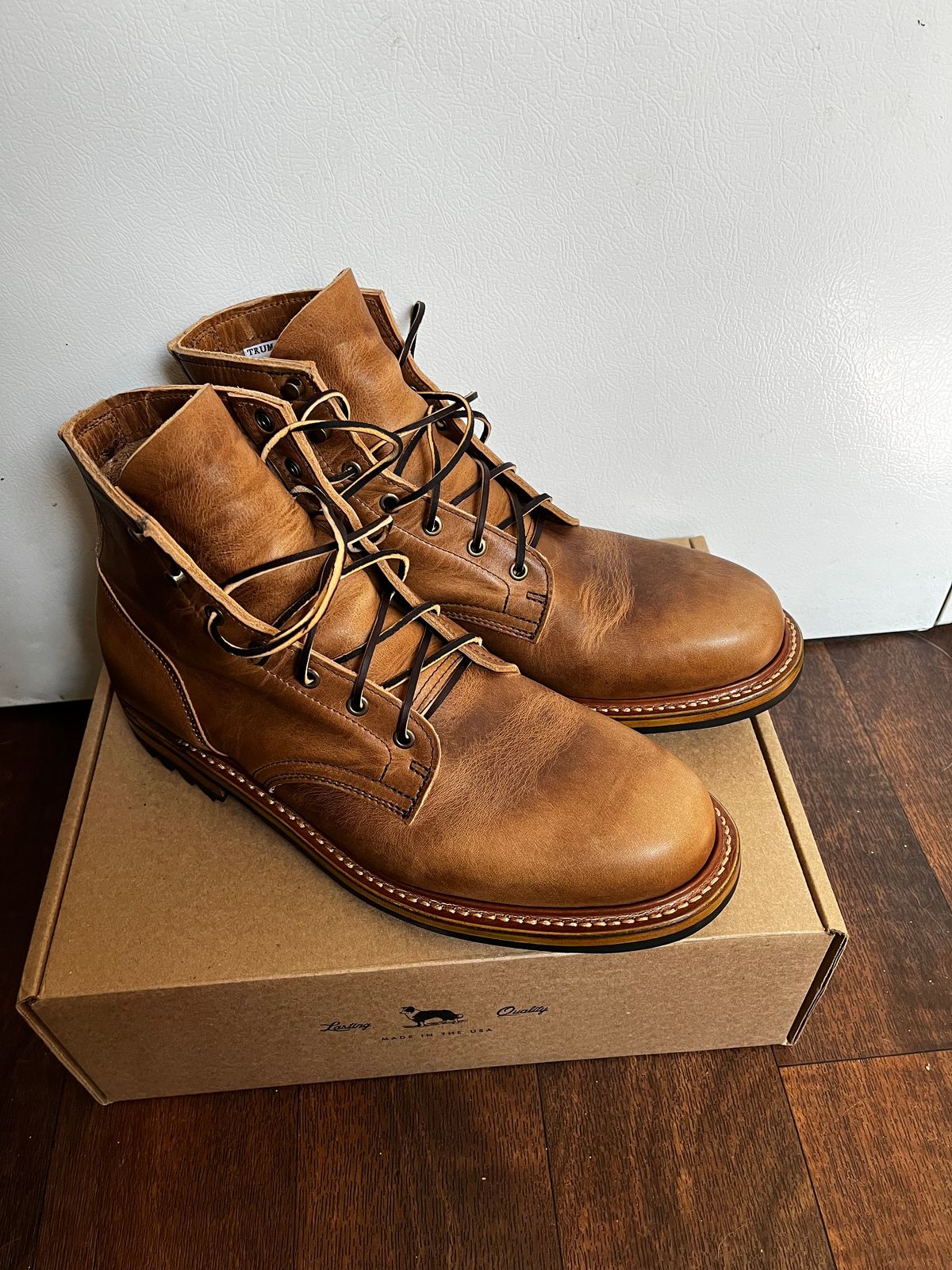 Photo by ineedmoreboots on March 7, 2025 of the Truman Plain Toe Boot in Horween Natural Cypress.