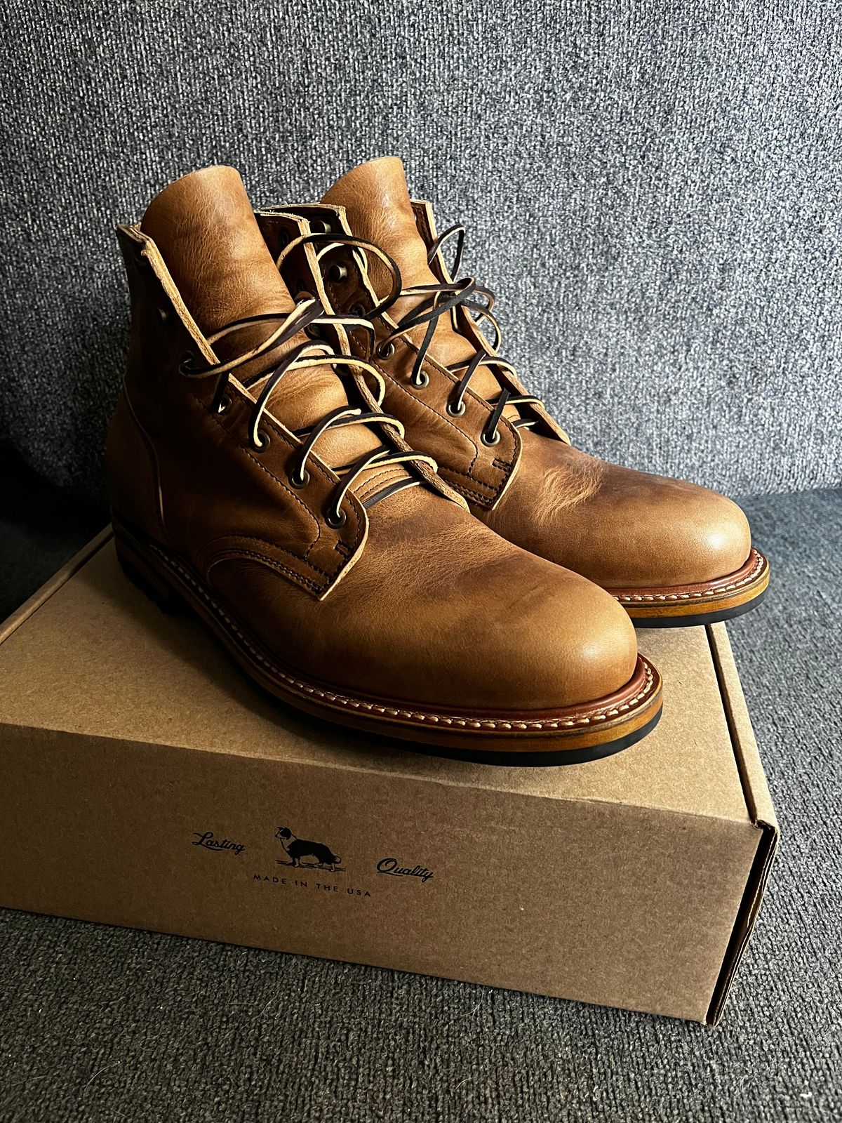 Photo by ineedmoreboots on March 7, 2025 of the Truman Plain Toe Boot in Horween Natural Cypress.