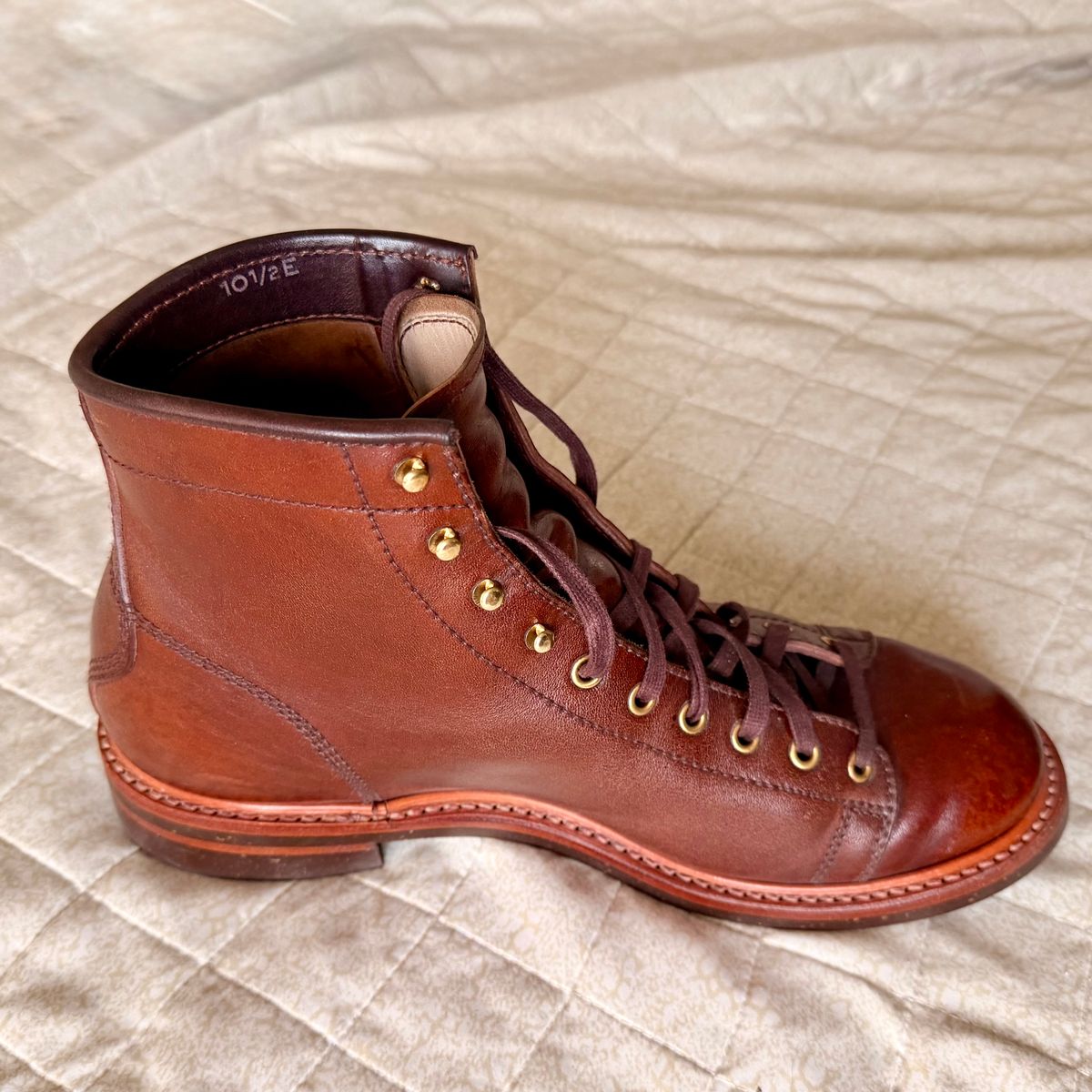 Photo by fromdusktilldusk on March 26, 2026 of the John Lofgren Monkey Boots in shinki hikaku horsebutt timber.