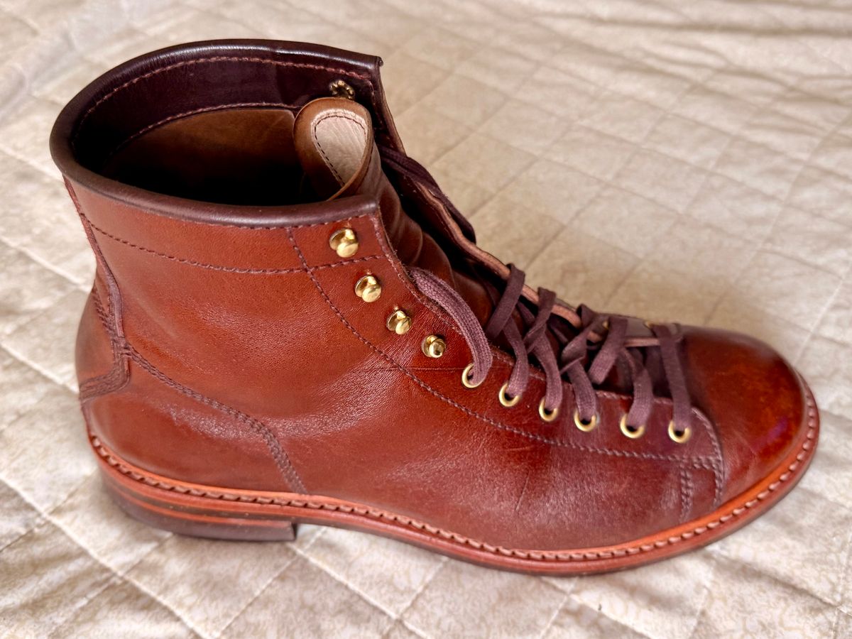 Photo by fromdusktilldusk on March 26, 2026 of the John Lofgren Monkey Boots in shinki hikaku horsebutt timber.