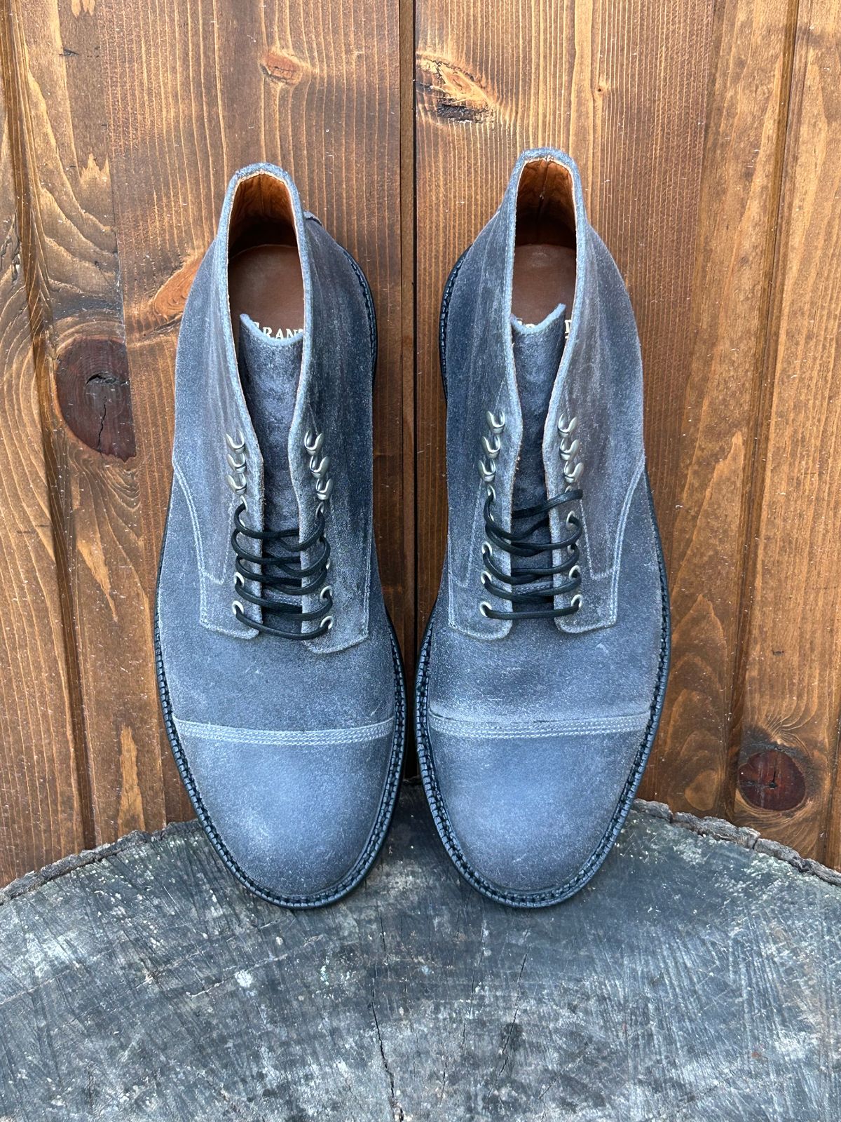 Photo by ramble_on on October 1, 2025 of the Grant Stone Cap Toe Boot in C.F. Stead Frost Waxed Commander.