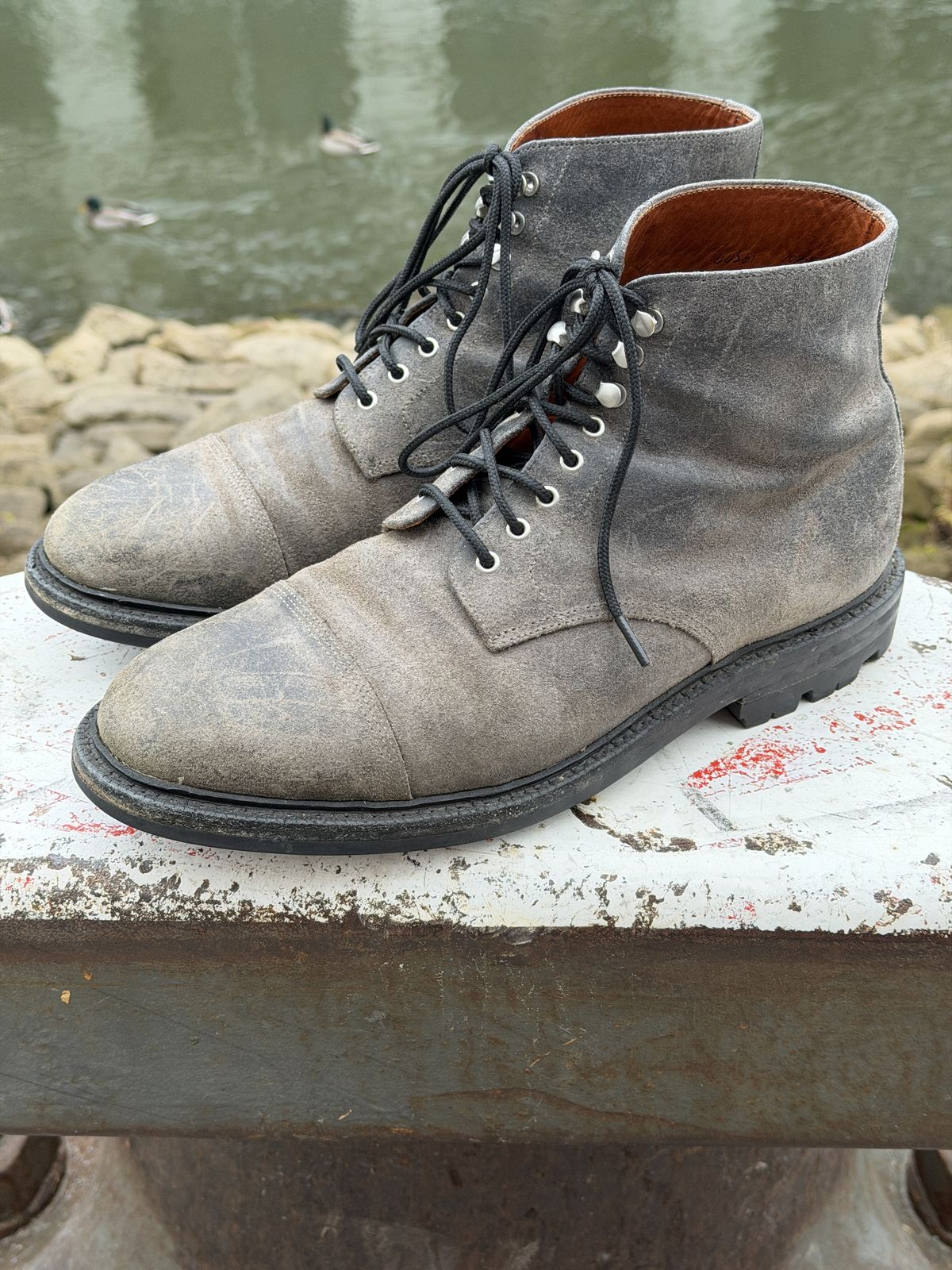 Photo by ramble_on on December 3, 2025 of the Grant Stone Cap Toe Boot in C.F. Stead Frost Waxed Commander.