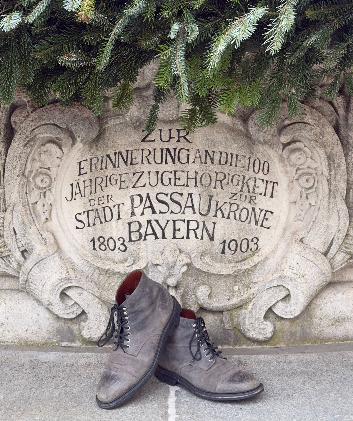 Photo by ramble_on on December 3, 2025 of the Grant Stone Cap Toe Boot in C.F. Stead Frost Waxed Commander.