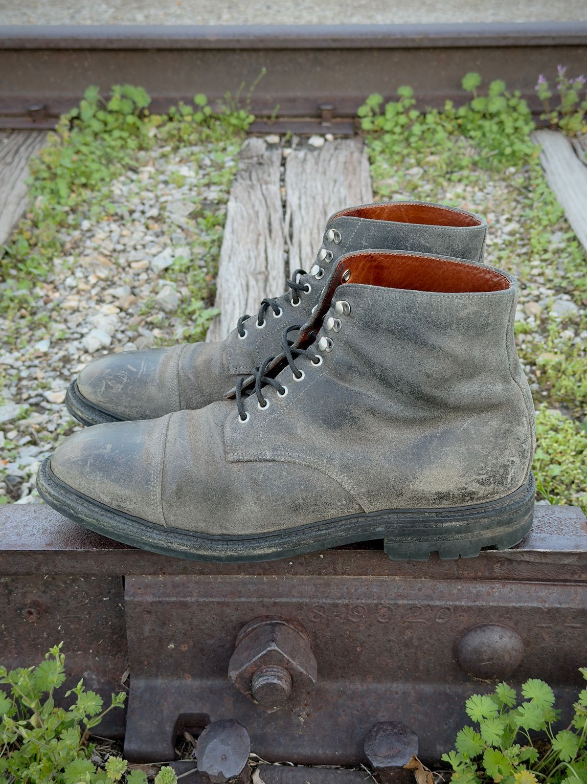 Photo by ramble_on on April 3, 2026 of the Grant Stone Cap Toe Boot in C.F. Stead Frost Waxed Commander.