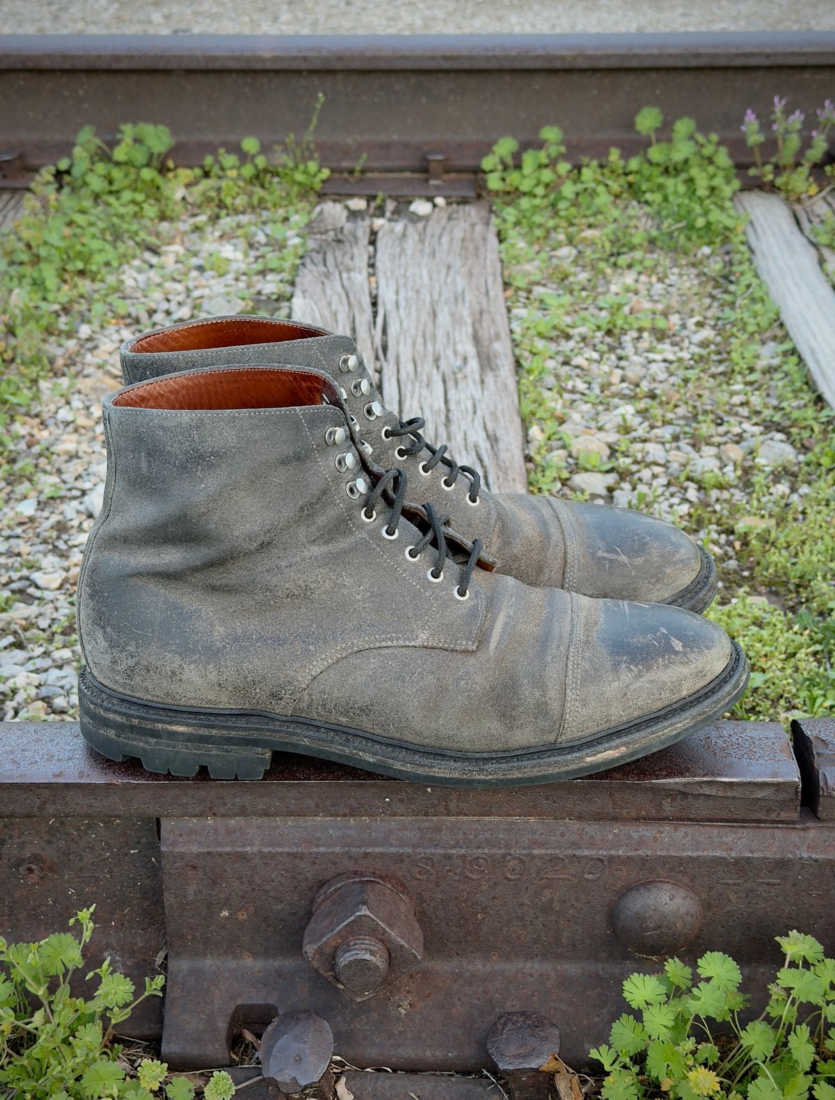 Photo by ramble_on on April 3, 2026 of the Grant Stone Cap Toe Boot in C.F. Stead Frost Waxed Commander.