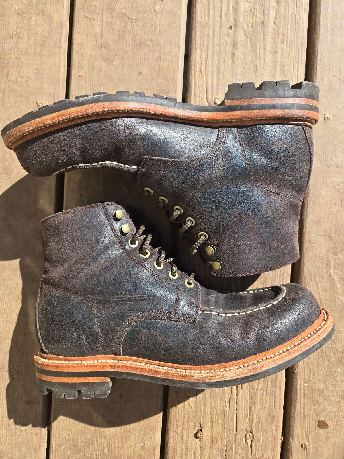 Photo by DrewsShoes on February 1, 2026 of the Grant Stone Brass Boot in C.F. Stead Earth Waxy Commander Suede.