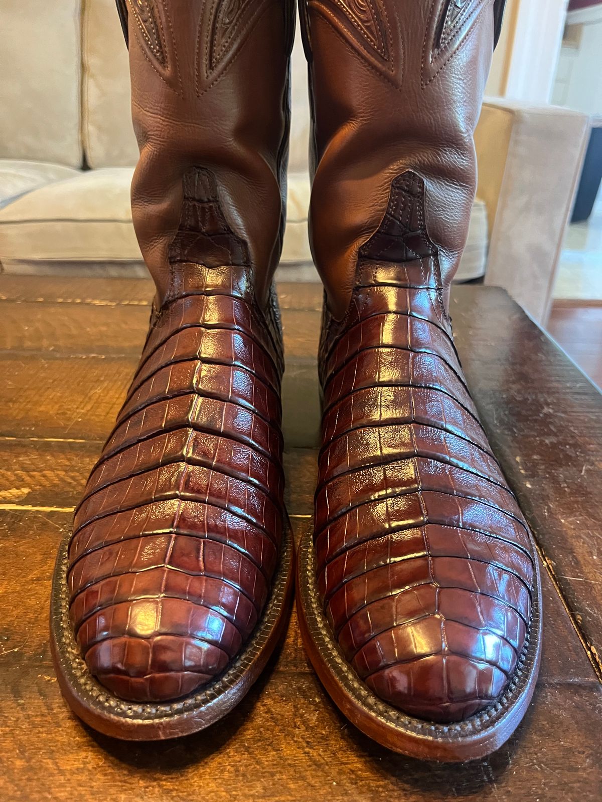 Photo by Gpittman9 on June 16, 2025 of the Lucchese Wilson in Caiman Belly / Calfskin.