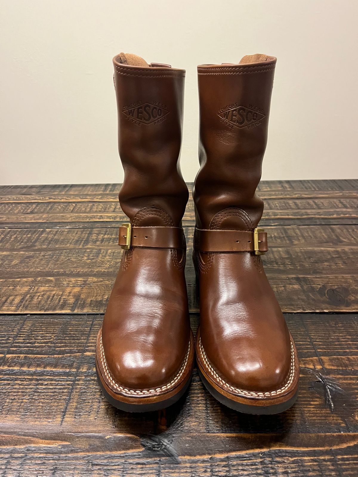 Photo by Gpittman9 on June 10, 2026 of the Wesco Mister Lou in Horween Mahogany Chromexcel.