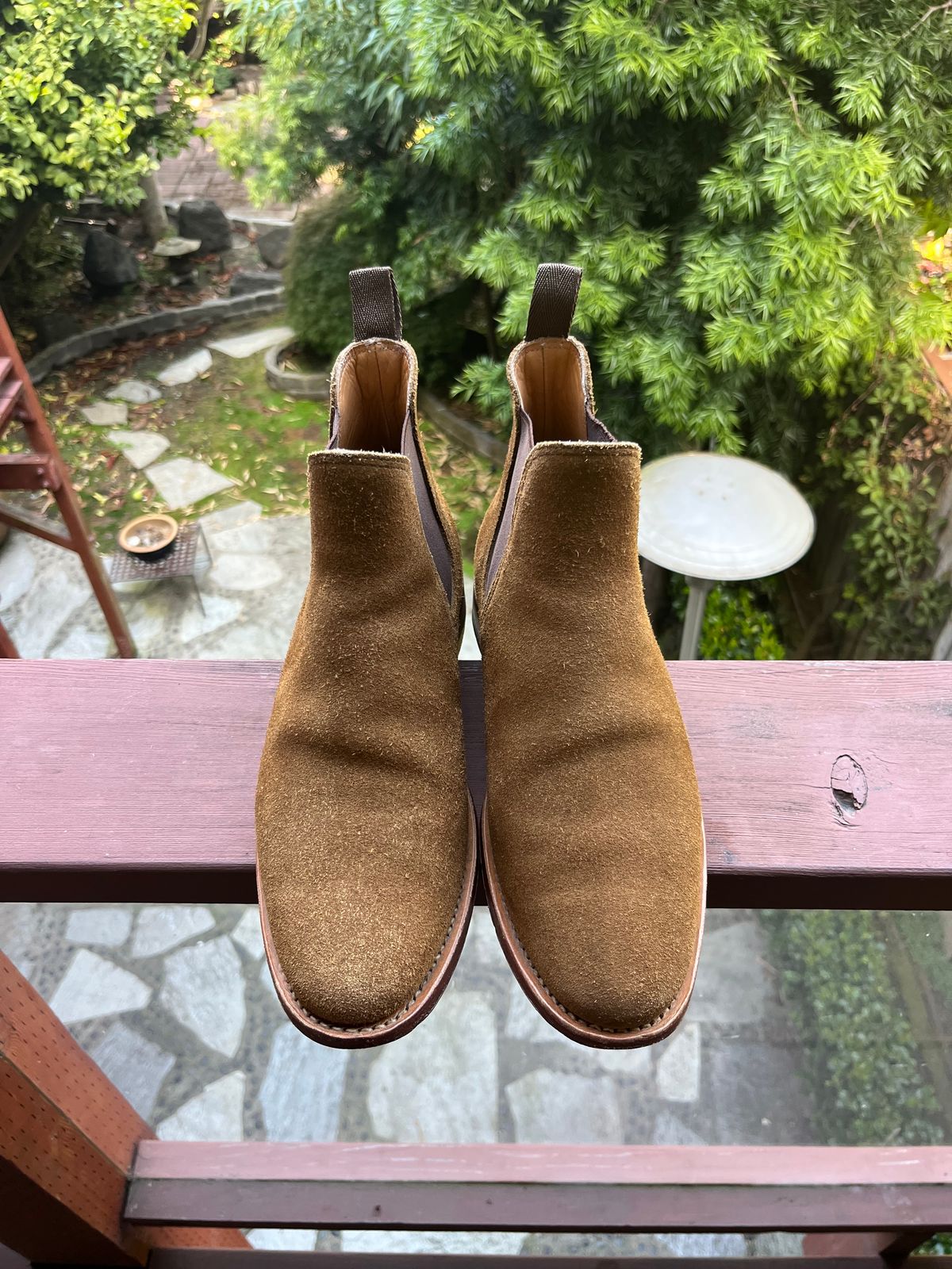 Photo by Gpittman9 on June 11, 2025 of the Viberg Chelsea in C.F. Stead Snuff Suede.