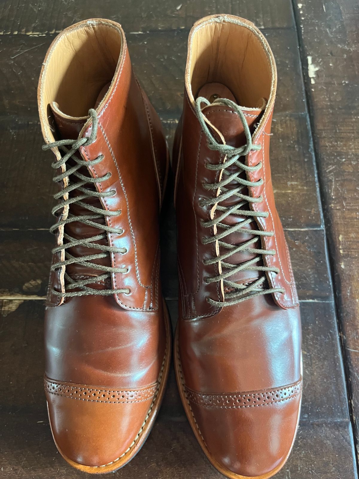 Photo by Gpittman9 on June 2, 2025 of the Viberg Service Boot in Horween Amaretto Shell Cordovan.
