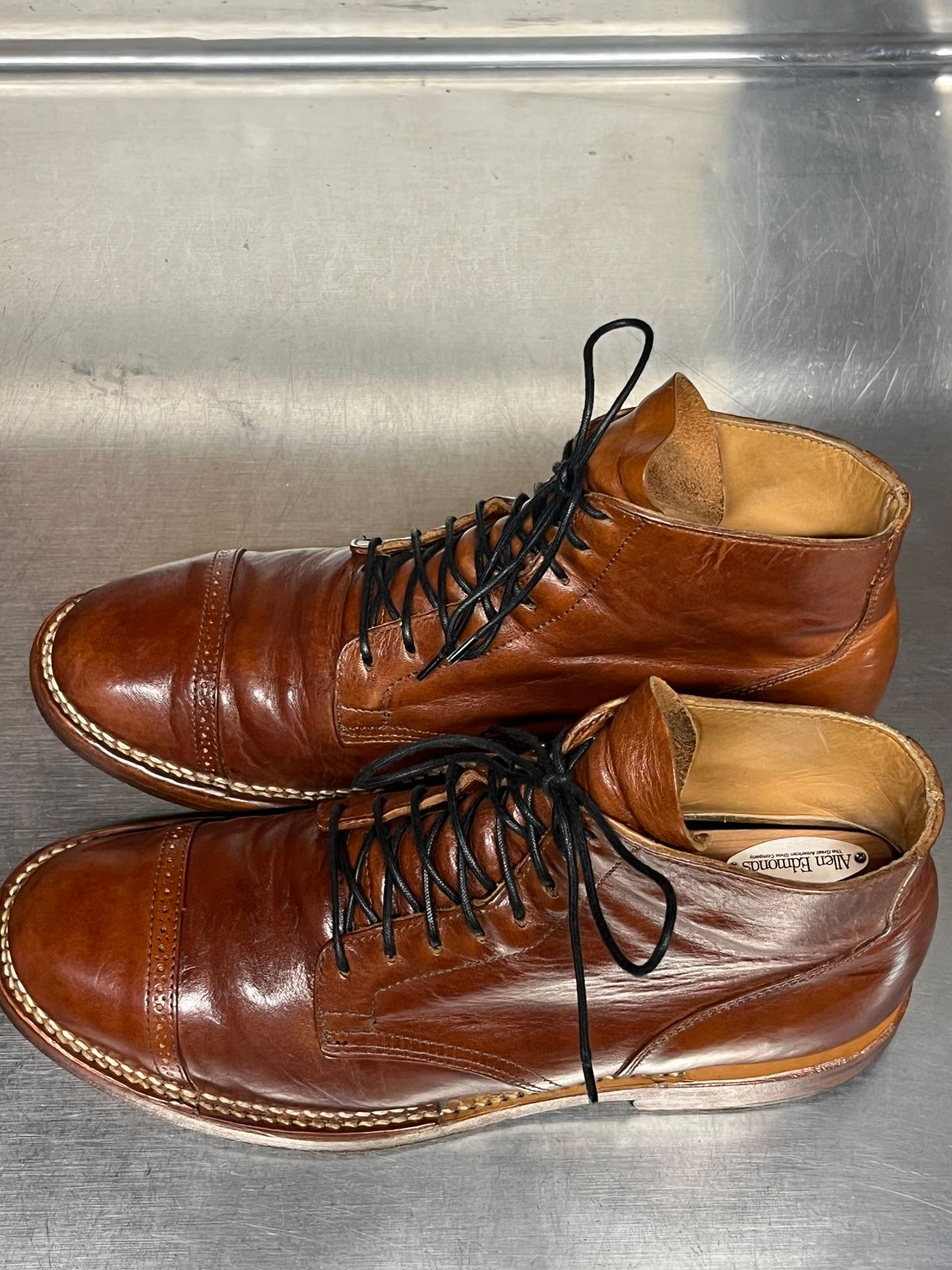 Photo by Gpittman9 on July 25, 2025 of the Viberg Service Boot in Tan Horsehide.