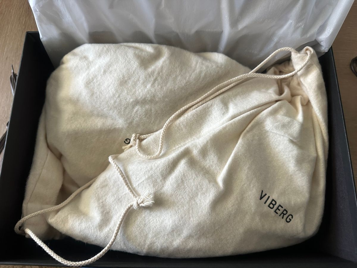 Photo by peachcobbler on January 29, 2026 of the Viberg Service Boot BCT in Horween Natural Cypress.