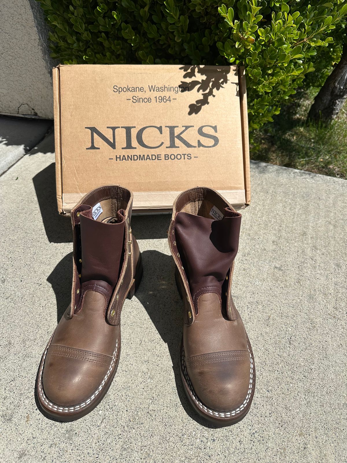 Photo by Suited_n_Booted on April 13, 2026 of the Nick’s handmade Boots Americana in Horween Predator Natural.
