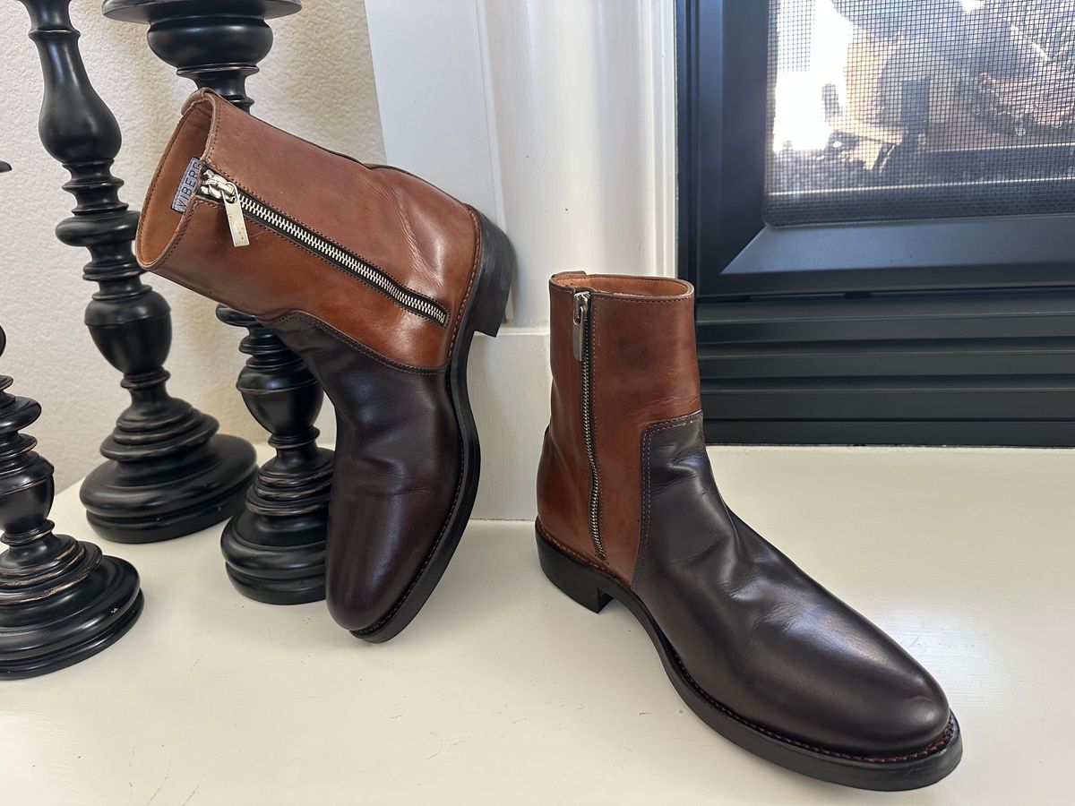 Photo by Suited_n_Booted on May 31, 2026 of the Viberg x Division Road Side Zip in Calf Nubuck Fango.