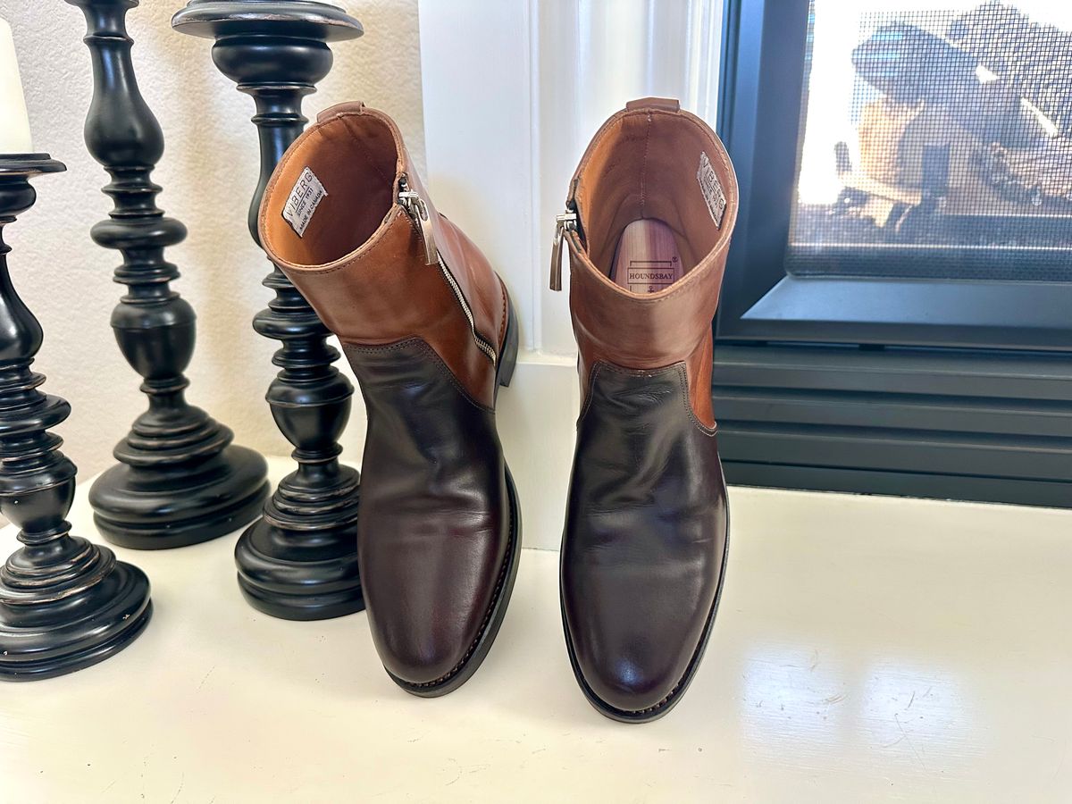 Photo by Suited_n_Booted on May 31, 2026 of the Viberg x Division Road Side Zip in Calf Nubuck Fango.