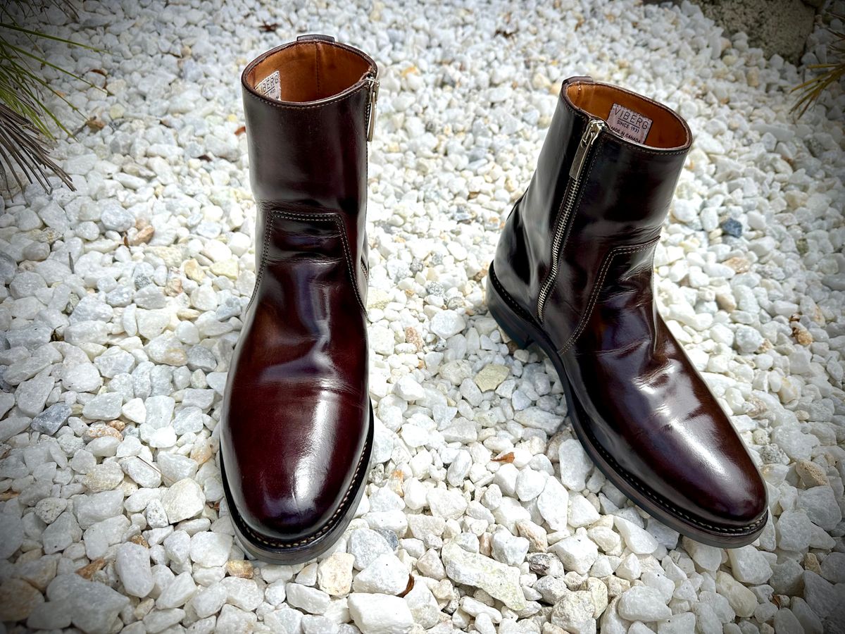 Photo by Suited_n_Booted on June 6, 2026 of the Viberg x Division Road Side Zip in Calf Nubuck Fango.