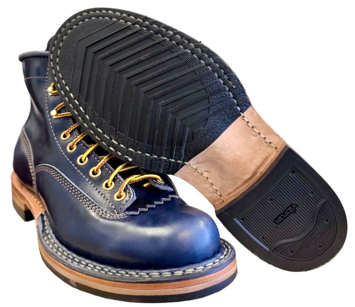 Photo by Suited_n_Booted on June 8, 2026 of the White's Bounty Hunter in Maryam Navy Horsehide.