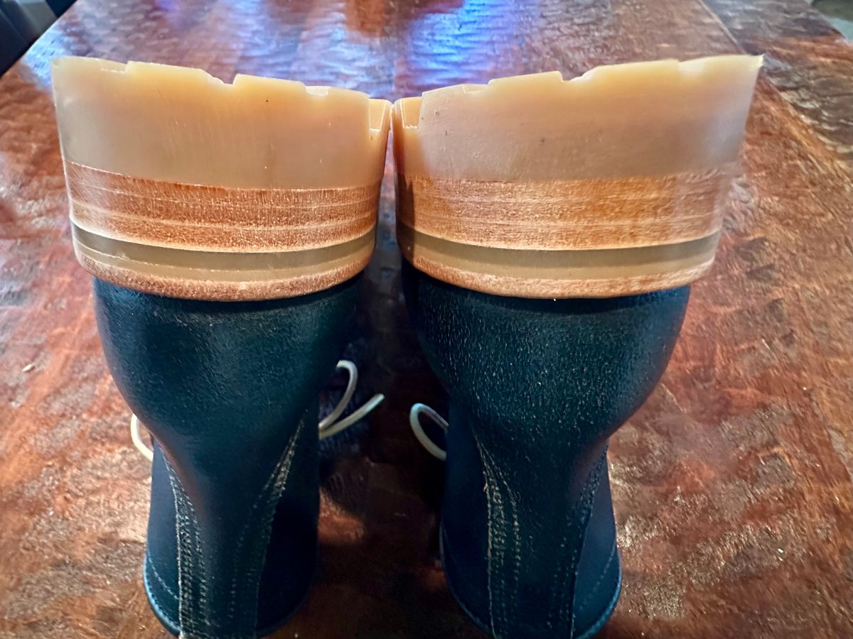 Photo by Suited_n_Booted on May 27, 2026 of the Nick’s MTO in Horween Pacific Waxed Flesh.