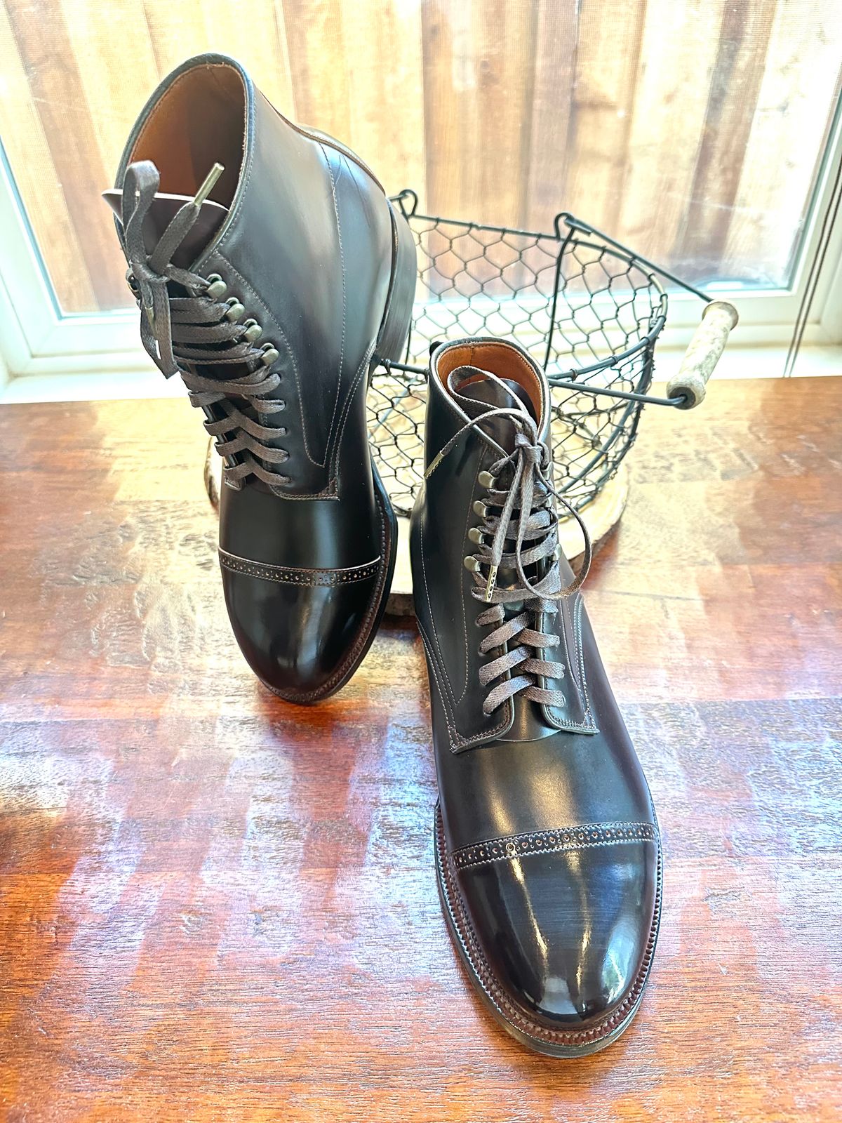 Photo by Suited_n_Booted on June 17, 2026 of the Viberg Navvy Boot in Horween Color 8 Shell Cordovan.