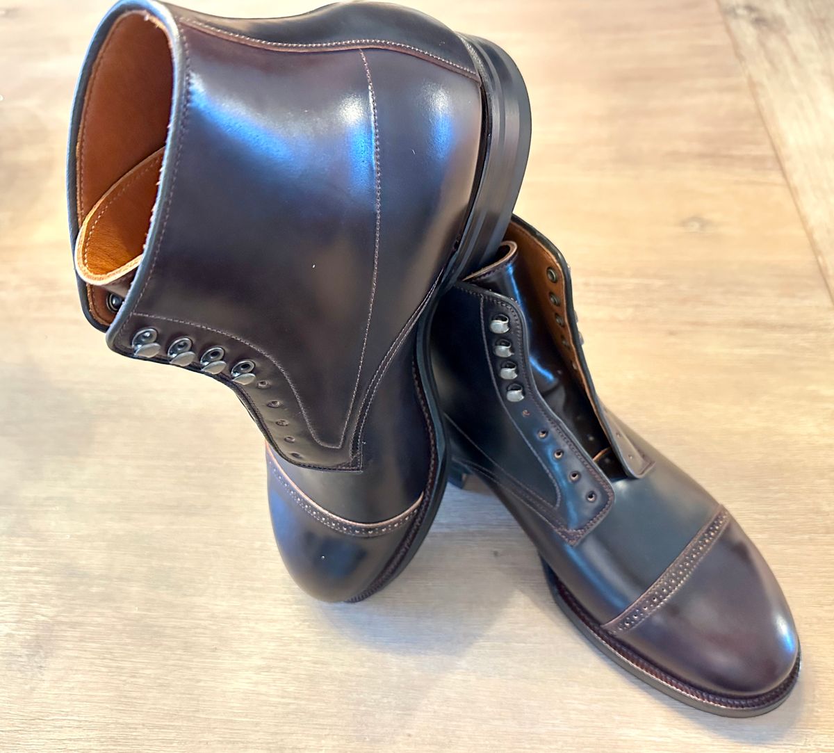 Photo by Suited_n_Booted on June 9, 2026 of the Viberg Navvy Boot in Horween Color 8 Shell Cordovan.