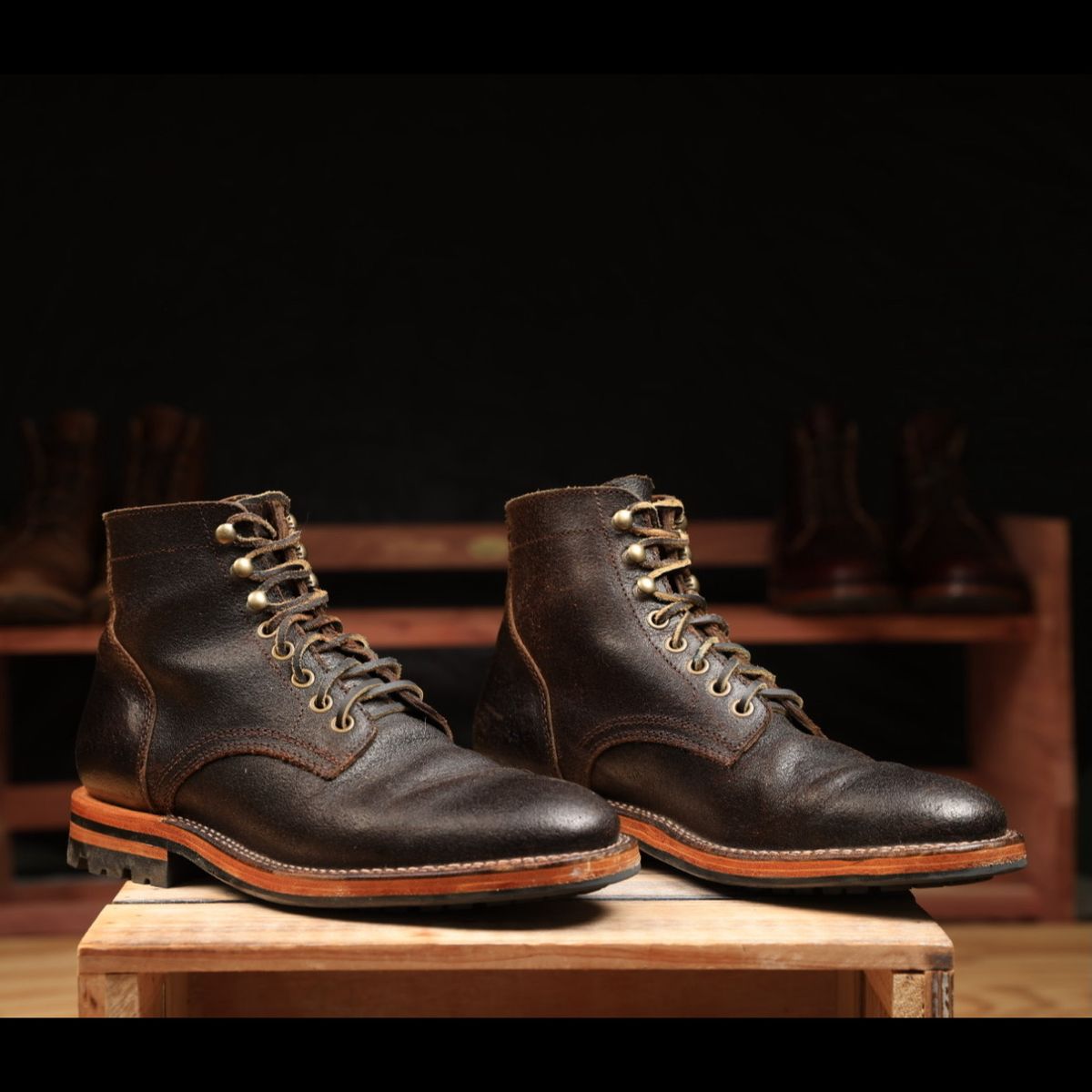 Photo by ScuffedUpKicks on December 1, 2024 of the Parkhurst The Allen in Horween Brown Waxed Flesh.
