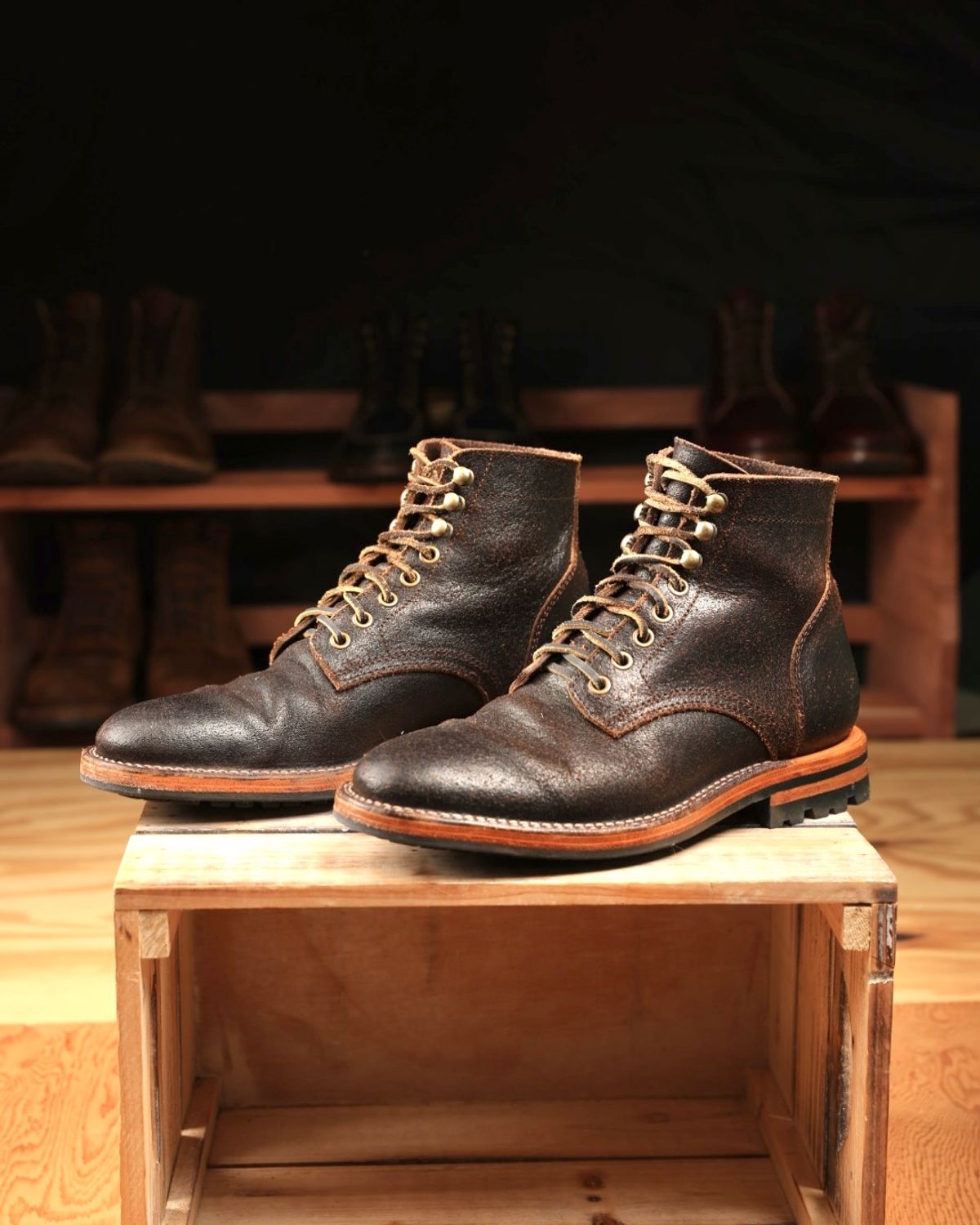 Photo by ScuffedUpKicks on February 4, 2025 of the Parkhurst The Allen in Horween Brown Waxed Flesh.
