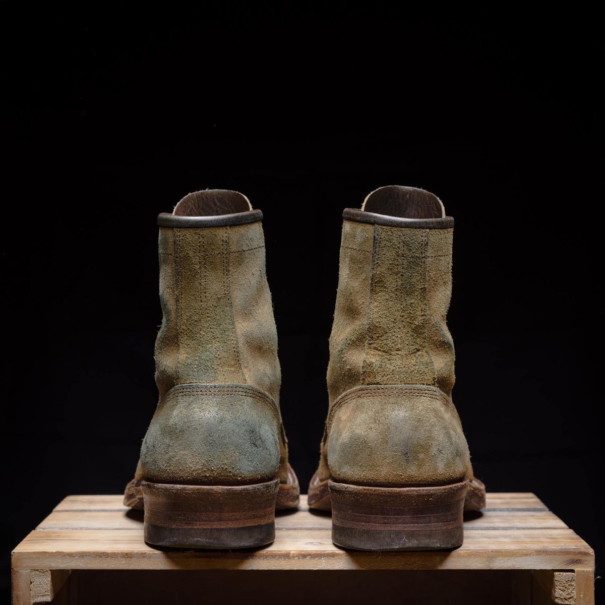 Photo by ScuffedUpKicks on April 5, 2026 of the Sobreiro Boots Estrella in Lo Stivale Natural Roughout.