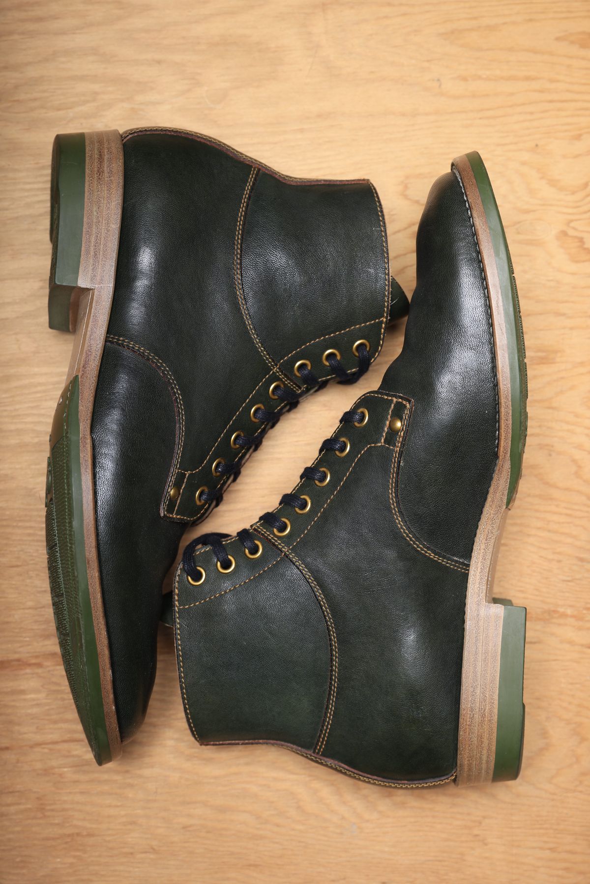 Photo by ScuffedUpKicks on December 5, 2025 of the Iron Boots x Østmo Type 1 in Maryam Dark Green Hand-Dyed Horsehide.