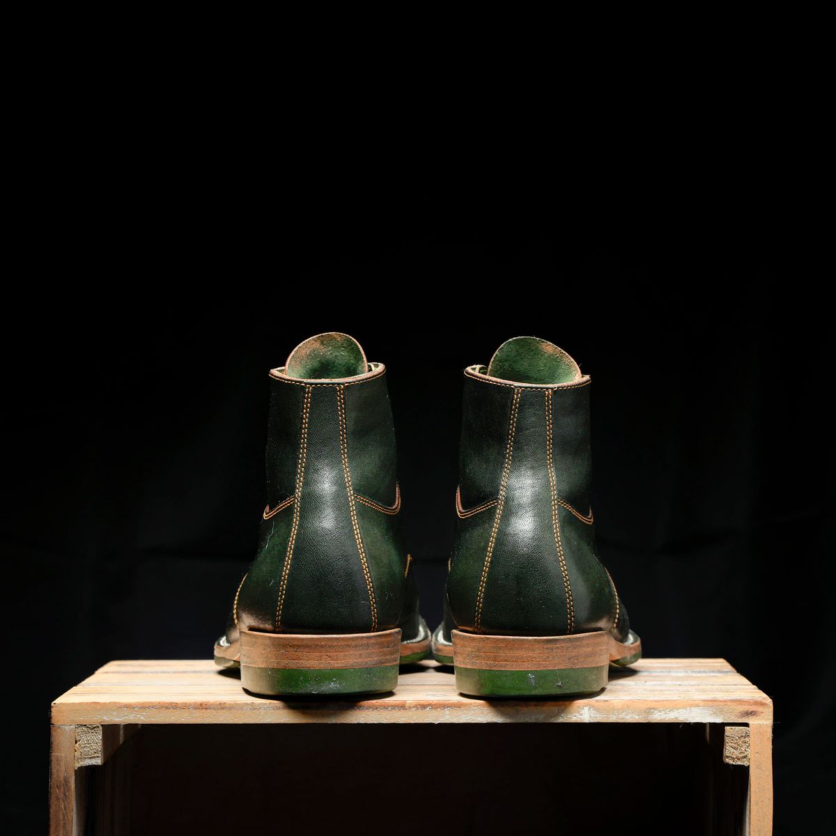 Photo by ScuffedUpKicks on January 6, 2026 of the Iron Boots x Østmo Type 1 in Maryam Dark Green Hand-Dyed Horsehide.