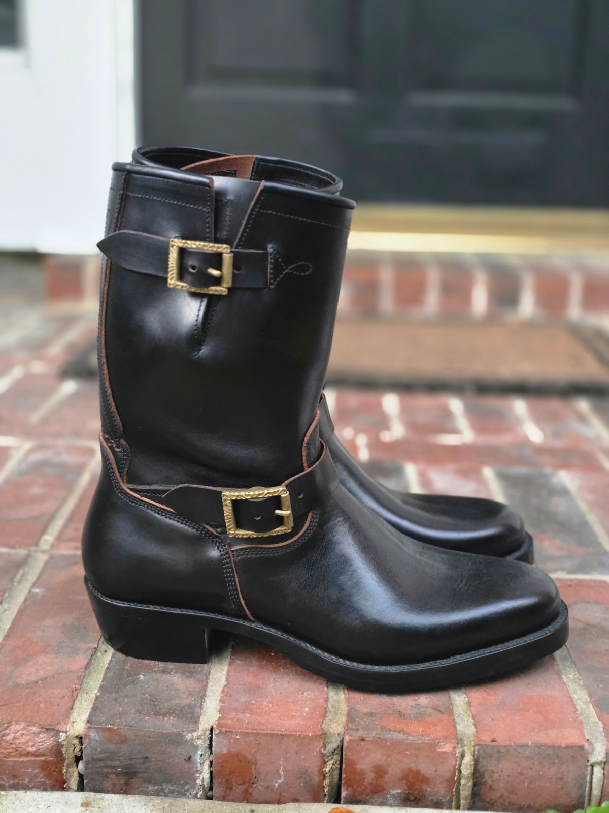 Photo by alanight on October 1, 2025 of the Fortis Boots Engineer Pandawa Last in Fortis Boots Indonesian Natural Vegtan Hand Overdye.