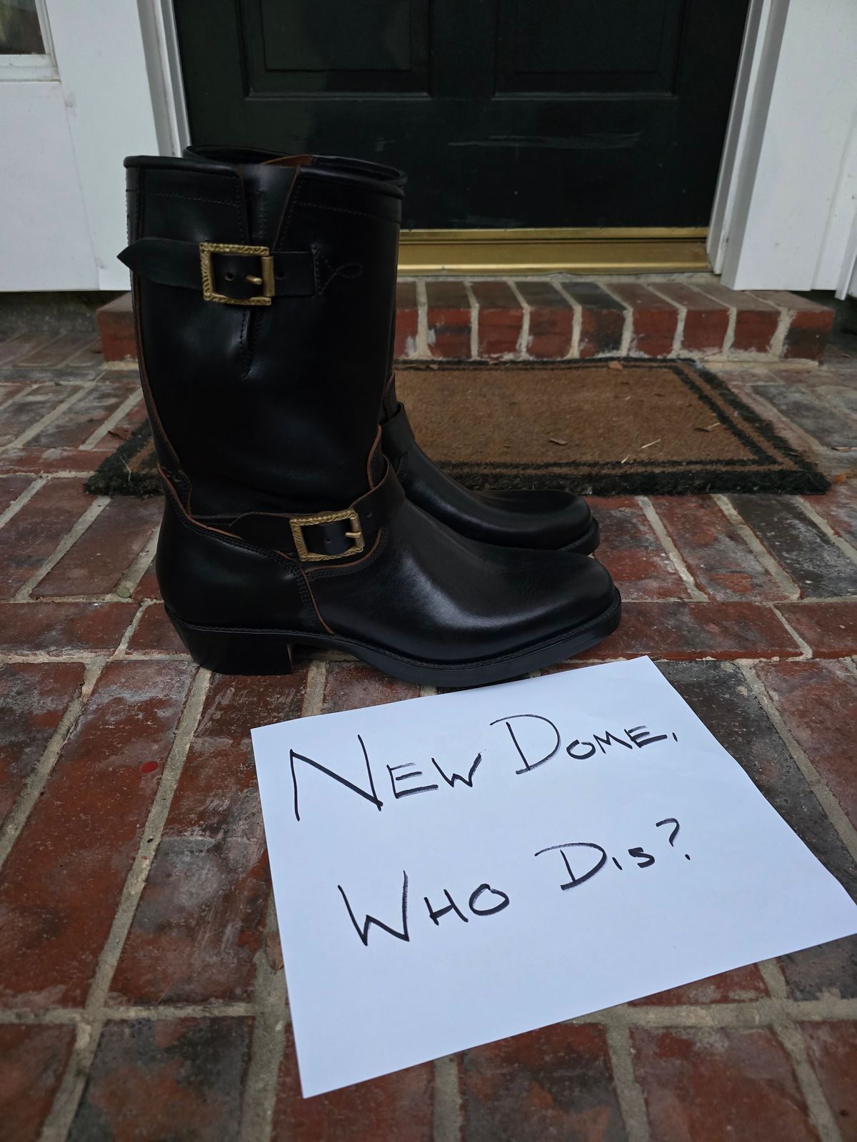 Photo by alanight on October 1, 2025 of the Fortis Boots Engineer Pandawa Last in Fortis Boots Indonesian Natural Vegtan Hand Overdye.