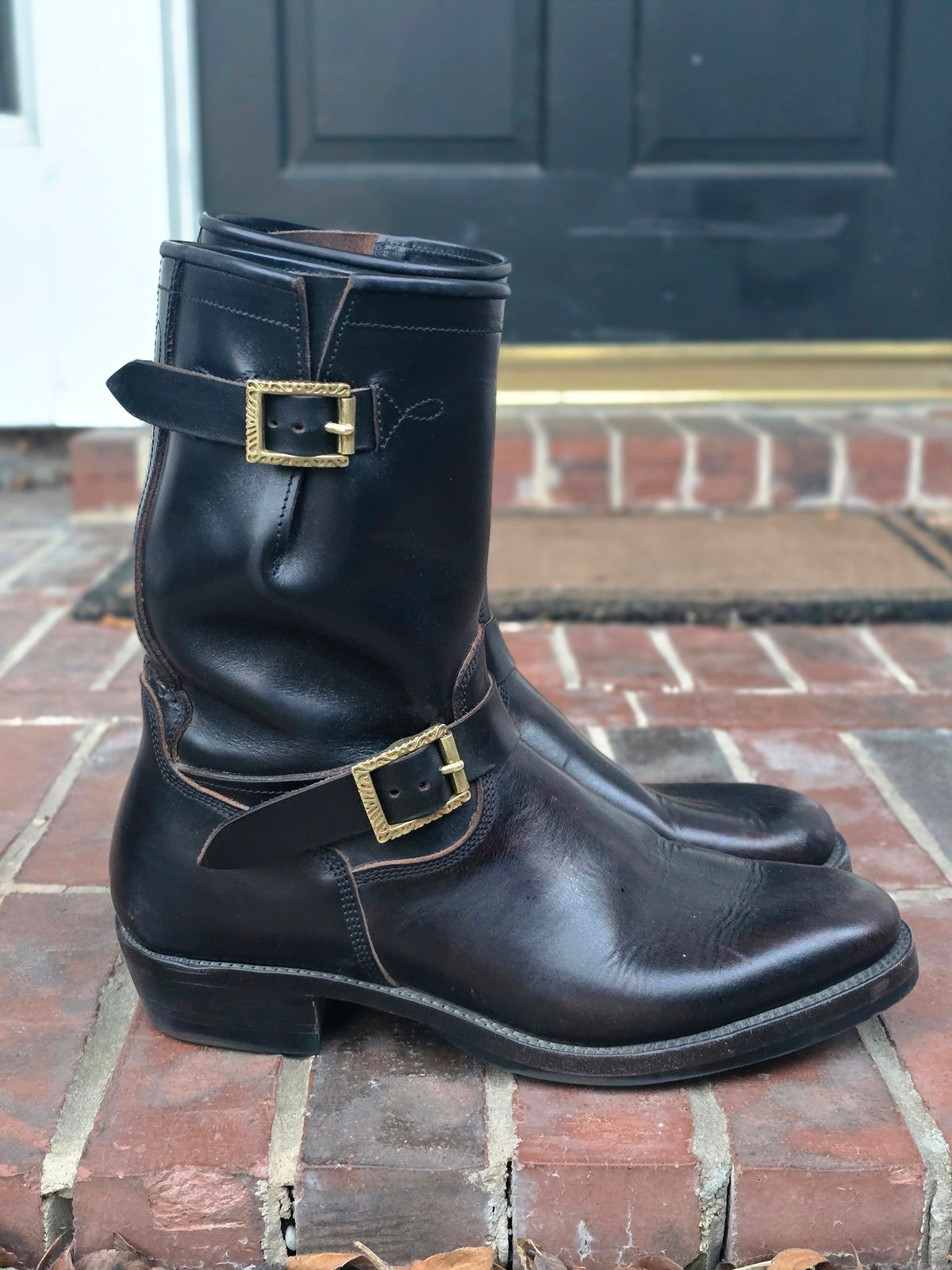 Photo by alanight on January 5, 2026 of the Fortis Boots Engineer Pandawa Last in Fortis Boots Indonesian Natural Vegtan Hand Overdye.