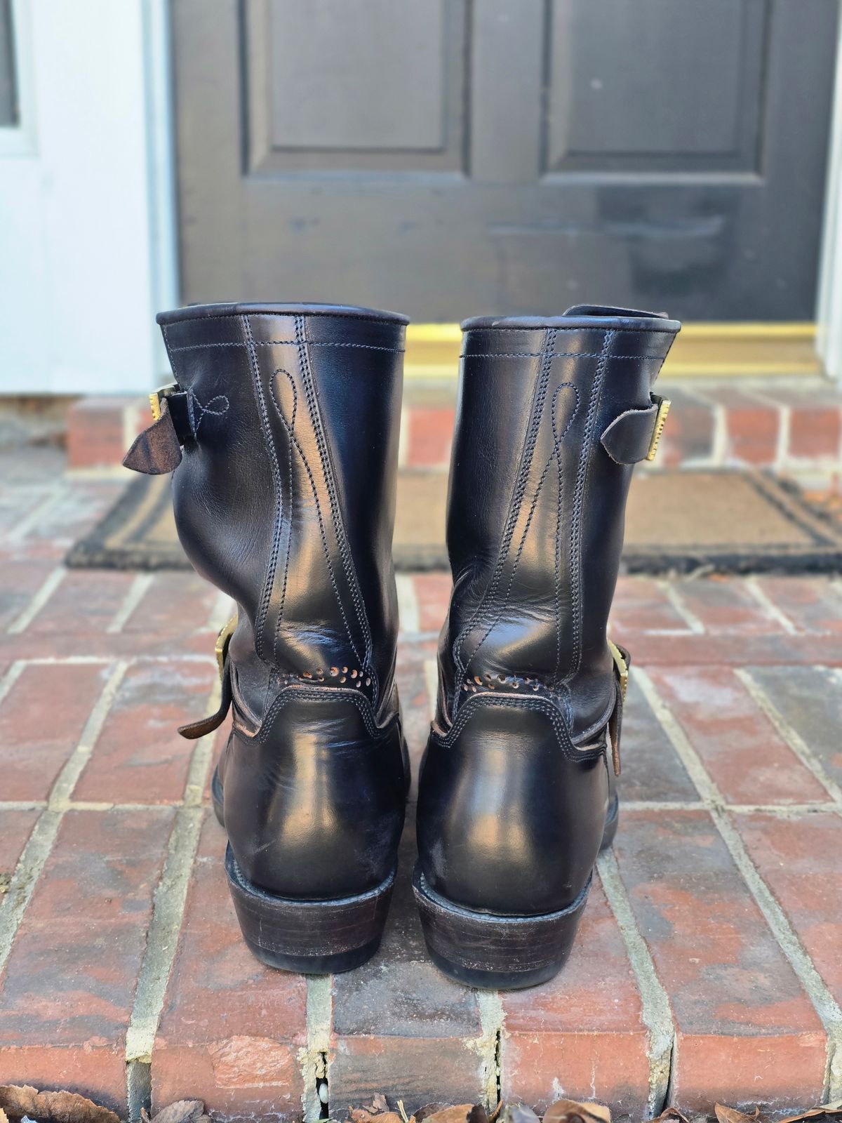 Photo by alanight on February 5, 2026 of the Fortis Boots Engineer Pandawa Last in Fortis Boots Indonesian Natural Vegtan Hand Overdye.