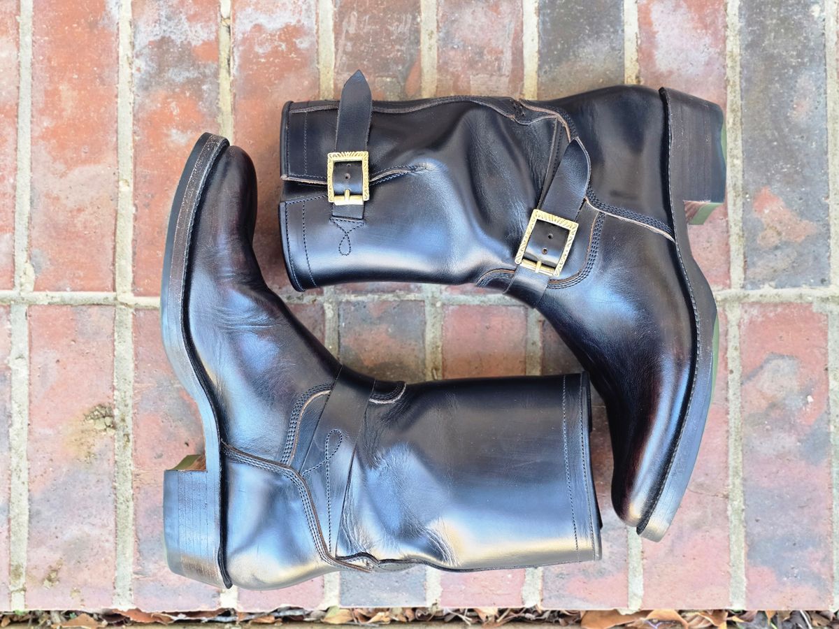 Photo by alanight on February 5, 2026 of the Fortis Boots Engineer Pandawa Last in Fortis Boots Indonesian Natural Vegtan Hand Overdye.