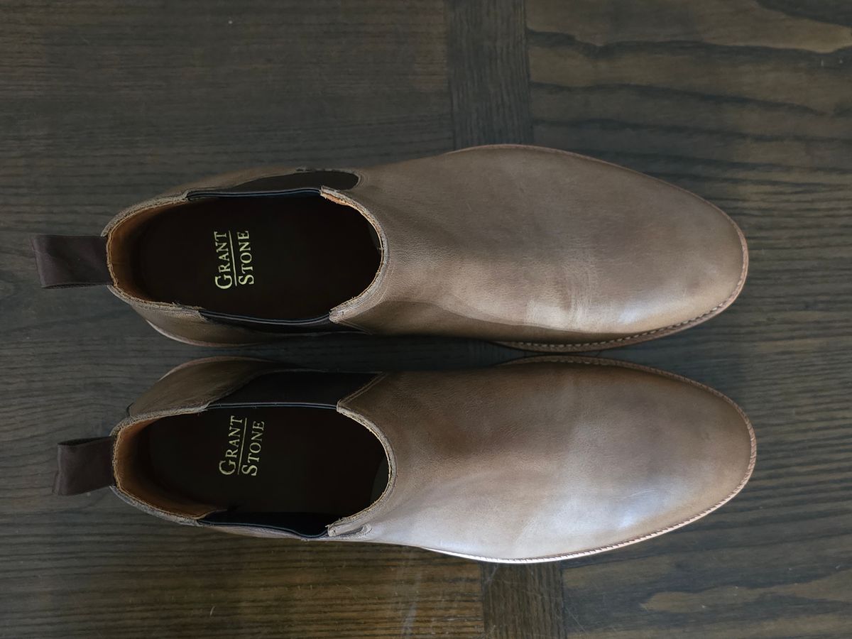 Photo by alanight on October 1, 2024 of the Grant Stone Chelsea Boot in Horween Dune Chromexcel.