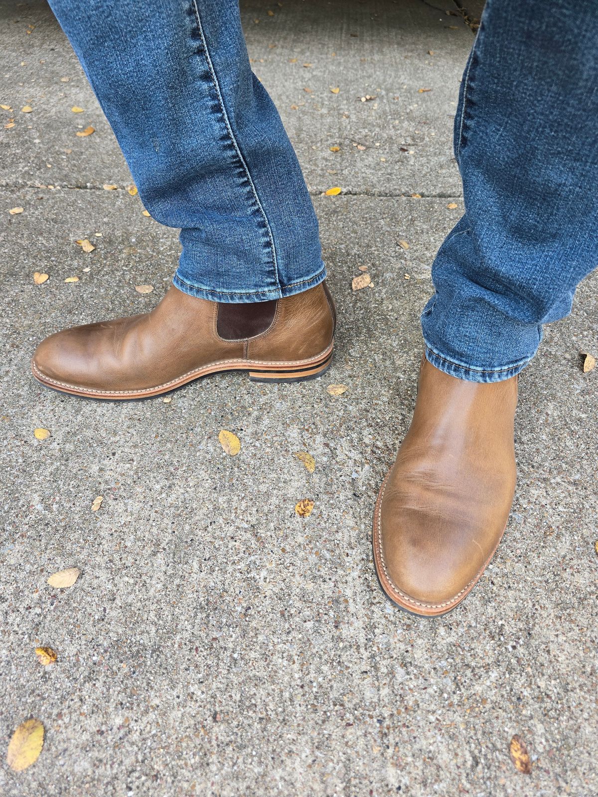 Photo by alanight on November 3, 2024 of the Grant Stone Chelsea Boot in Horween Dune Chromexcel.