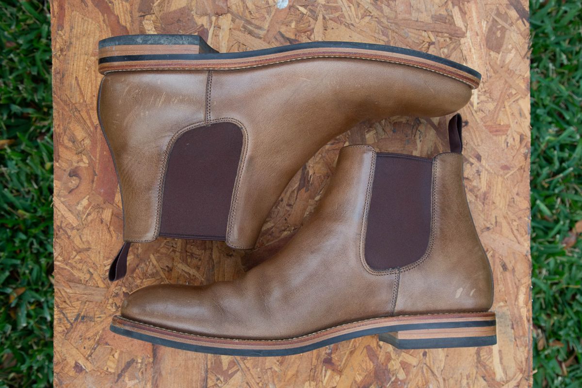 Photo by alanight on November 3, 2024 of the Grant Stone Chelsea Boot in Horween Dune Chromexcel.