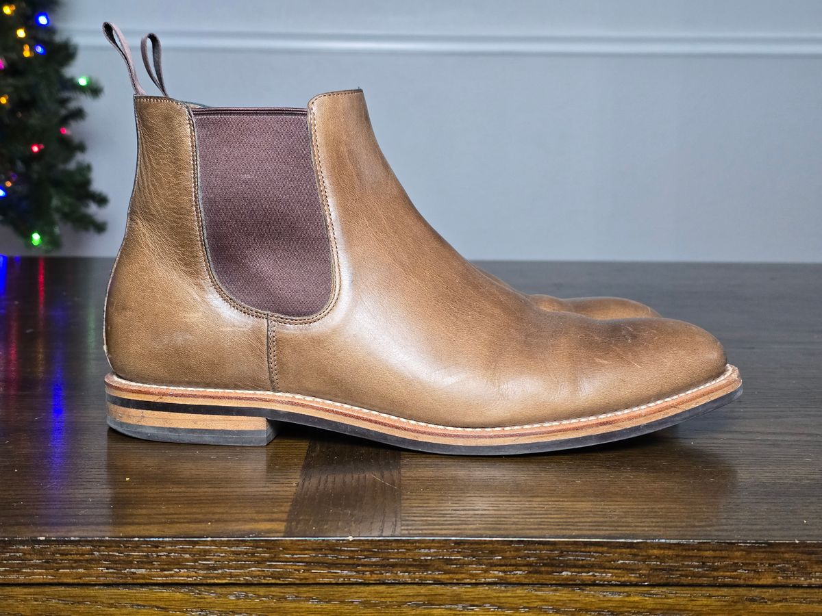 Photo by alanight on December 5, 2024 of the Grant Stone Chelsea Boot in Horween Dune Chromexcel.