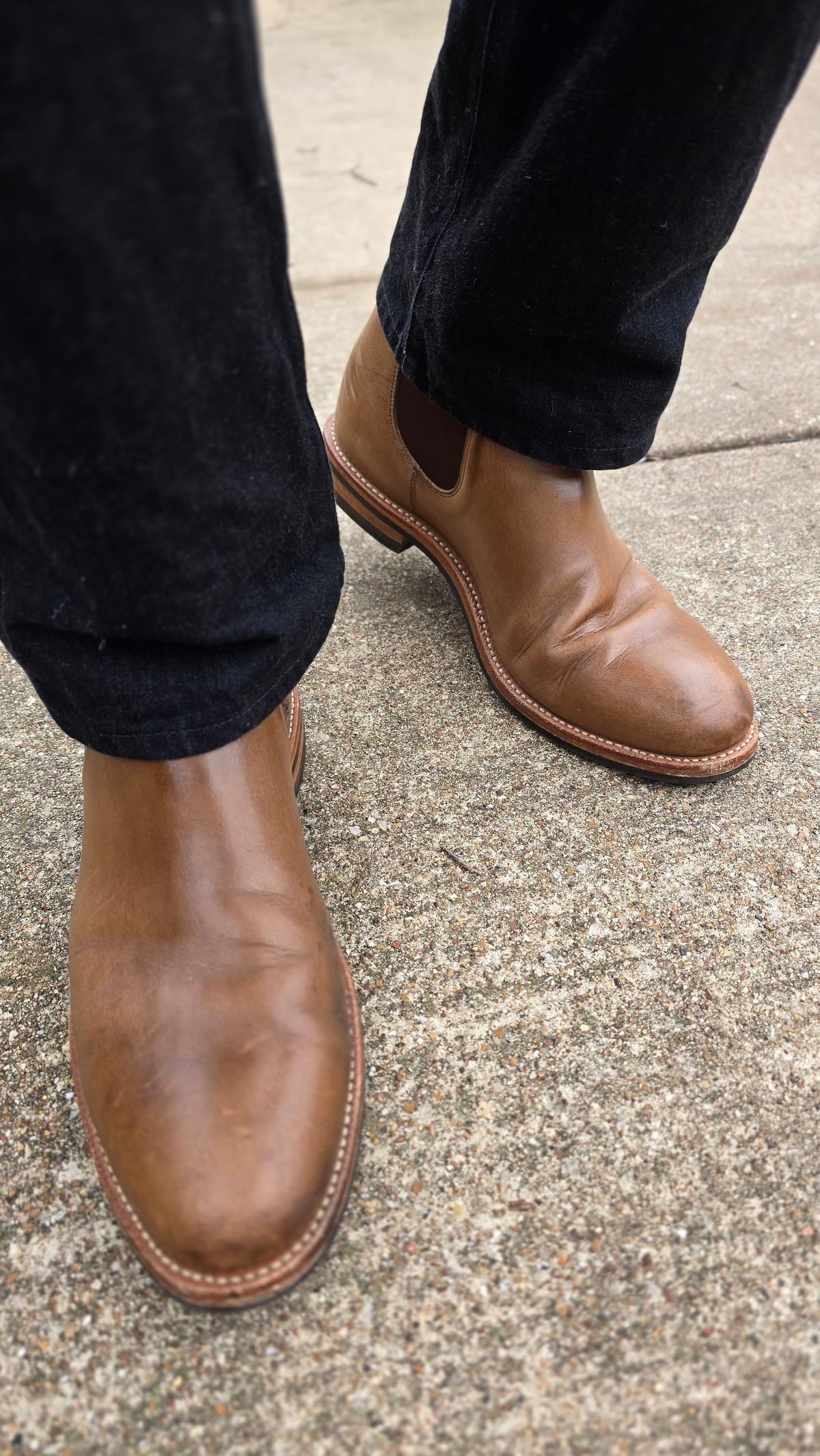 Photo by alanight on February 4, 2025 of the Grant Stone Chelsea Boot in Horween Dune Chromexcel.