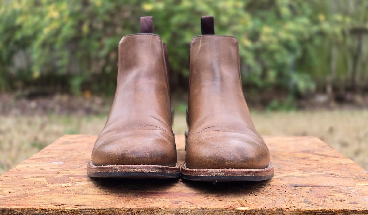 Photo by alanight on February 4, 2025 of the Grant Stone Chelsea Boot in Horween Dune Chromexcel.
