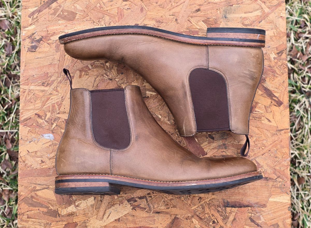 Photo by alanight on February 4, 2025 of the Grant Stone Chelsea Boot in Horween Dune Chromexcel.