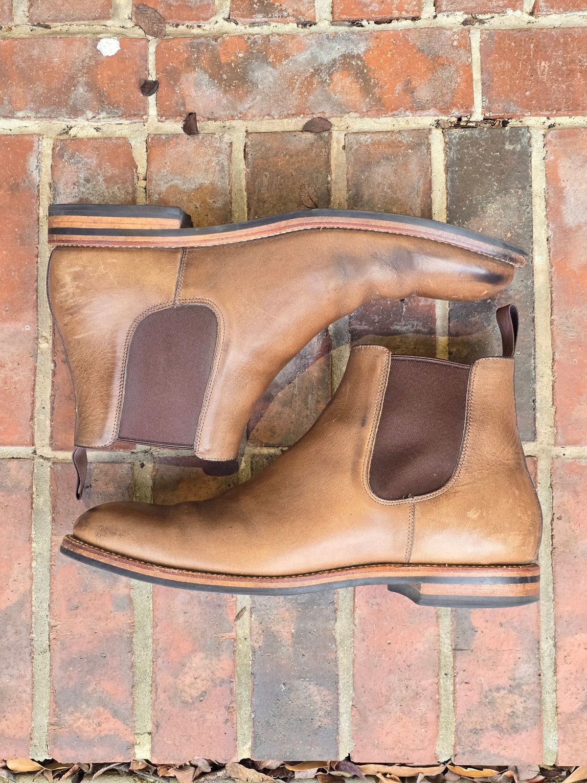 Photo by alanight on March 4, 2025 of the Grant Stone Chelsea Boot in Horween Dune Chromexcel.